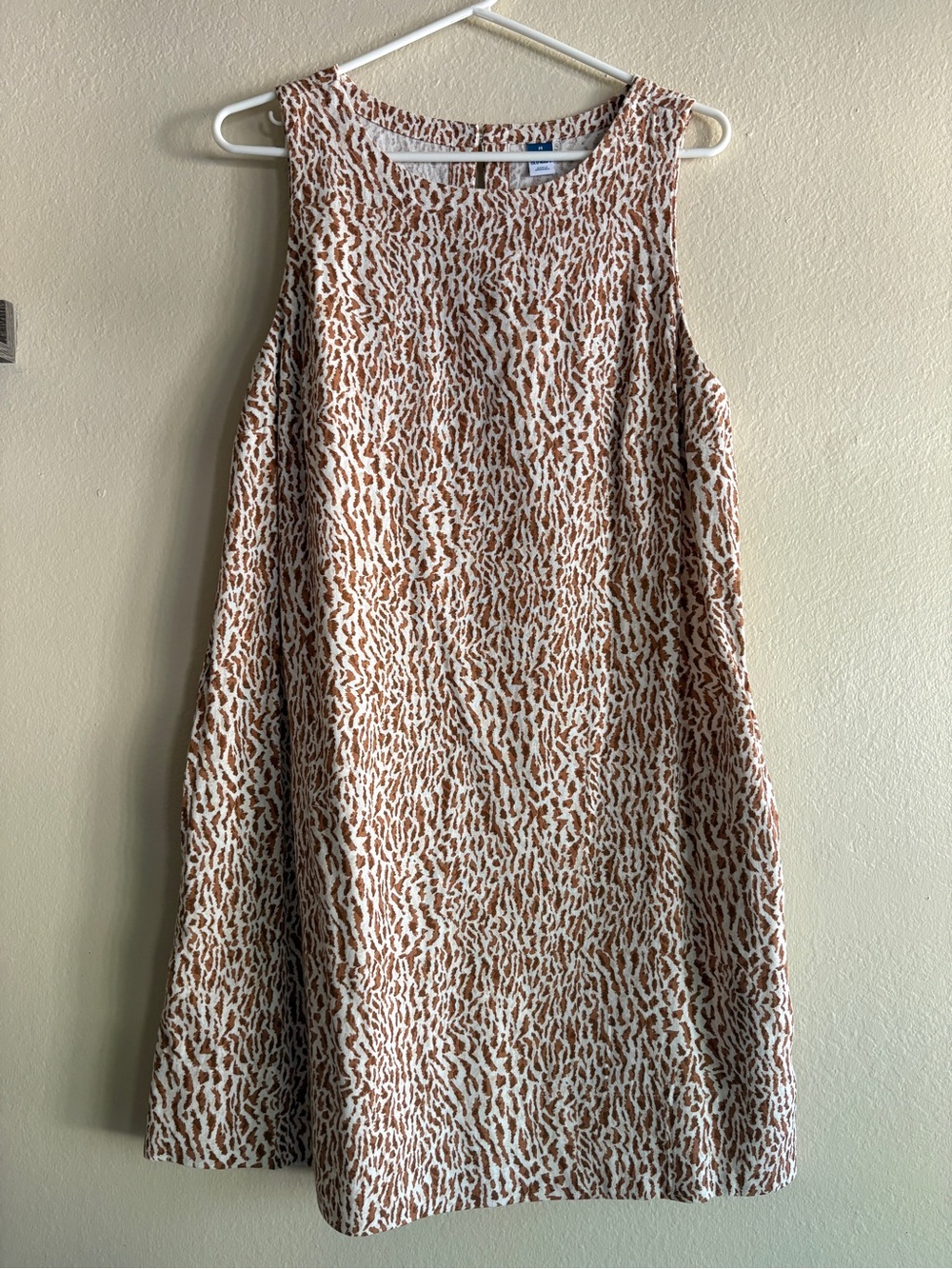 NWOT Old Navy Animal Print Shift Dress - Picture 2 of 8